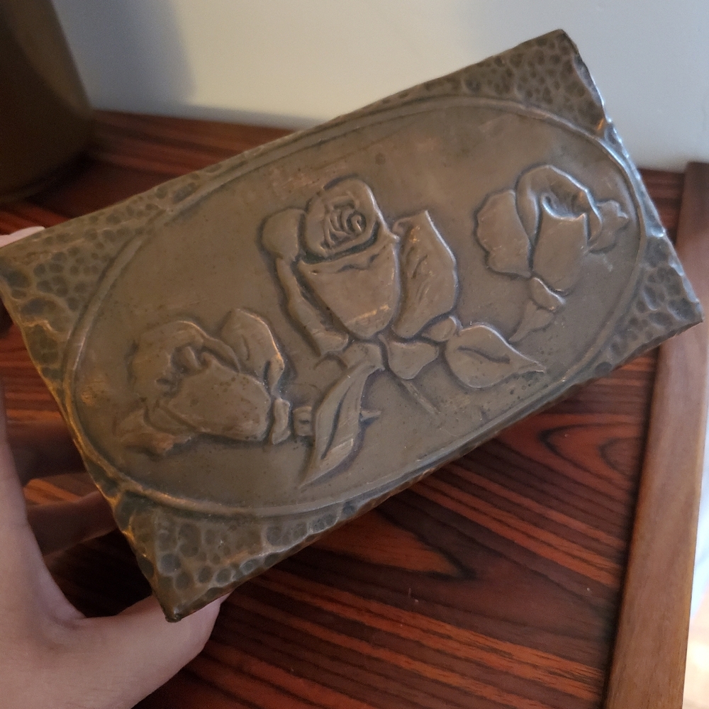 Hand-tooled Brass Box/homemade Treasure Box/Arts And Crafts